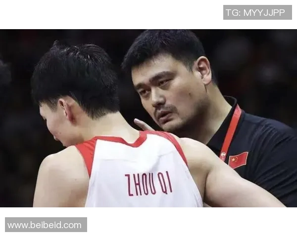 姚明与马布里在CBA的传奇对决与中国篮球的辉煌历程 姚明与马布里在CBA的传奇对决与中国篮球的辉煌历程