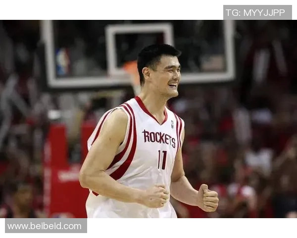 姚明手掌长度揭秘对篮球运动的影响与训练技巧分析 姚明手掌长度揭秘对篮球运动的影响与训练技巧分析